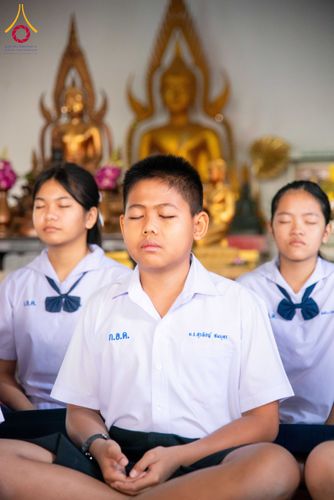 ภาพ No.305074:วันที่ 28 มกราคม พ.ศ. 2569 พิธีทอดผ้าป่าทำนุบำรุงศาสนสถาน ณ วัดเกิดการอุดม อ.คลองหลวง จ.ปทุมธานี ในโครงการธรรมยาตรา กตัญญูบูชา มหาปูชนียาจารย์ พระมงคลเทพมุนี(สด จนฺทสโร) พระผู้ปราบมาร อนุสรณ์สถาน 7 แห่ง ปีที่ 14