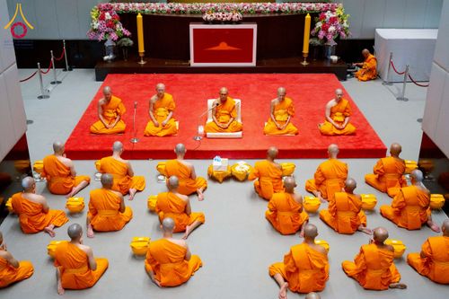 ภาพ No.256341:วันที่ 4 ตุลาคม พ.ศ. 2568 พิธีบรรพชาอุปสมบท  โครงการอุปสมบทหมู่บูชาธรรม 141 ปี  พระมงคลเทพมุนี (สด จนฺทสโร) ณ โบสถ์พระไตรปิฏก วัดพระธรรมกาย จ.ปทุมธานี