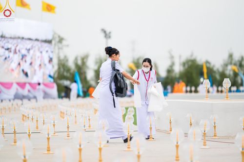 ภาพ No.119833:V.19 แกล้วกล้า การเตรียมงาน เก็บงาน การรับบุญของเจ้าหน้าที่หน่วยงานต่างๆ เพื่อโครงการธรรมยาตรา กตัญญูบูชามหาปูชนียาจารย์ พระมงคลเทพมุนี (สด จนฺทสโร) พระผู้ปราบมาร อนุสรณ์สถาน 7 แห่ง ปีที่ 12 ระหว่างวันที่ 2 - 31 มกราคม พ.ศ.2567