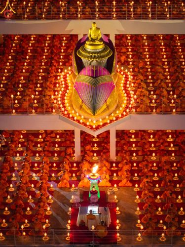 ภาพ No.119319:พิธีจุดประทีปถวายเป็นพุทธบูชา และบูชาธรรมมหาปูชนียาจารย์ พระมงคลเทพมุนี(สด จนฺทสโร) ในโครงการธรรมยาตราฯ วันที่ 26 มกราคม พ.ศ. 2567 ณ อาคารธรรมยาตรา กตัญญูบูชามหาปูชนียาจารย์ ตรงข้ามวัดปากน้ำภาษีเจริญ จ.กรุงเทพมหานคร