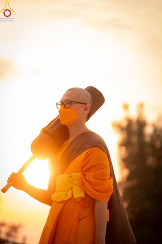 ภาพ No.120469:พิธีต้อนรับพระธรรมยาตรา ในโครงการธรรมยาตรา กตัญญูบูชา มหาปูชนียาจารย์ พระมงคลเทพมุนี(สด จนฺทสโร) พระผู้ปราบมาร อนุสรณ์สถาน 7 แห่ง ปีที่ 12 วันที่ 28 มกราคม พ.ศ. 2567 ณ วัดพระธรรมกาย จ.ปทุมธานี (ชุดที่ 2)