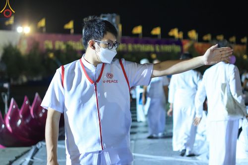 ภาพ No.119543:V.18 ทันทีม การเตรียมงาน เก็บงาน การรับบุญของเจ้าหน้าที่หน่วยงานต่างๆ เพื่อโครงการธรรมยาตรา กตัญญูบูชามหาปูชนียาจารย์ พระมงคลเทพมุนี (สด จนฺทสโร) พระผู้ปราบมาร อนุสรณ์สถาน 7 แห่ง ปีที่ 12 ระหว่างวันที่ 2 - 31 มกราคม พ.ศ.2567