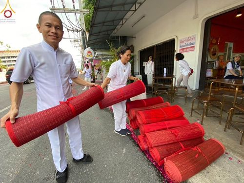 ภาพ No.128793:V.33 รวมพลังเพื่อบางกล่ำ การเตรียมงานของเจ้าหน้าที่หน่วยงานต่างๆ เพื่องานธรรมยาตราอัญเชิญพระบรมสารีริกธาตุ ประดิษฐาน ณ มหารัตนเจดีย์สิริปทุมสวรรค์ (เจดีย์อริยพุทธะ 5 พระองค์) ศูนย์ปฏิบัติธรรมภาคใต้ อ.บางกล่ำ จ.สงขลา ระหว่างวันที่ 9-10 มีนาคม พ.ศ. 2567