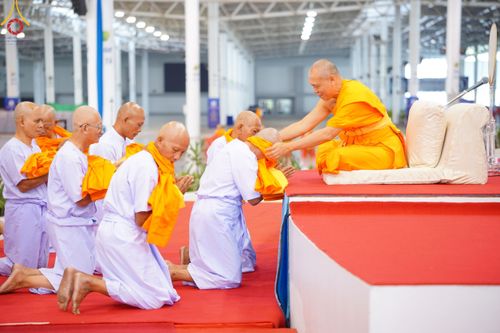 ภาพ No.180695:พิธีบรรพชาอุปสมบท โครงการอุปสมบทบูชาธรรมมหาปูชนียาจารย์ ประจำปีพุทธศักราช 2567 วันเสาร์ที่ 7 ธันวาคมพ.ศ. 2567 ณ วัดพระธรรมกาย จ.ปทุมธานี