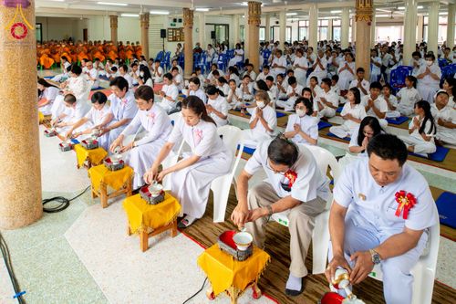 ภาพ No.300786:วันที่ 22 มกราคม พ.ศ. 2569 พิธีทอดผ้าป่าทำนุบำรุงศาสนสถาน ณ วัดบางช้างใต้ อ.สามพราน จ.นครปฐม ในโครงการธรรมยาตรา กตัญญูบูชา มหาปูชนียาจารย์ พระมงคลเทพมุนี(สด จนฺทสโร) พระผู้ปราบมาร อนุสรณ์สถาน 7 แห่ง ปีที่ 14