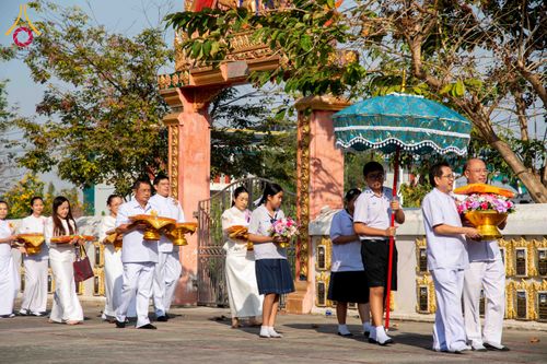 ภาพ No.305195:วันที่ 28 มกราคม พ.ศ. 2569 พิธีทอดผ้าป่าทำนุบำรุงศาสนสถาน ณ วัดเกิดการอุดม อ.คลองหลวง จ.ปทุมธานี ในโครงการธรรมยาตรา กตัญญูบูชา มหาปูชนียาจารย์ พระมงคลเทพมุนี(สด จนฺทสโร) พระผู้ปราบมาร อนุสรณ์สถาน 7 แห่ง ปีที่ 14