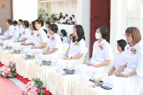 ภาพ No.297525:วันที่ 18 มกราคม พ.ศ. 2569 พิธีตักบาตรพระธรรมยาตรา ณ วัดโบสถ์บน ต.บางคูเวียง จ.นนทบุรี อนุสรณ์สถานลำดับที่ 4 สถานที่เกิดด้วยกายธรรม ในโครงการธรรมยาตรา กตัญญูบูชา มหาปูชนียาจารย์ พระมงคลเทพมุนี(สด จนฺทสโร) พระผู้ปราบมาร อนุสรณ์สถาน 7 แห่ง ปีที่ 14