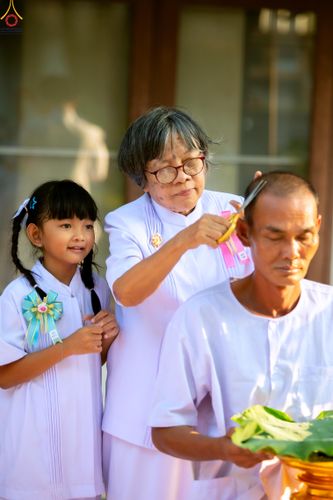 ภาพ No.319728:วันอาทิตย์ที่ 5 เมษายน พ.ศ.2569 พิธีตัดปอยผม และปลงผมนาคธรรมทายาท โครงการบรรพชาและอุปสมบทหมู่ รุ่นบูชาธรรม 82 ปี หลวงพ่อธัมมชโย