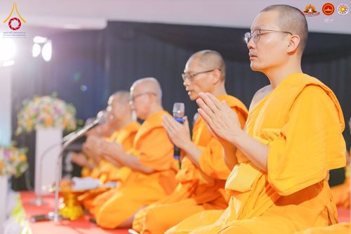 ภาพ No.279987:วันที่ 31 ธันวาคม พ.ศ. 2568 พิธีปิดโครงการอบรมสามเณรอินโดนีเซีย