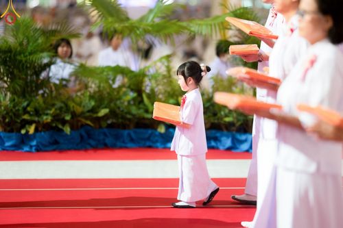 ภาพ No.177988:พิธีทอดผ้าป่าต้นสมบัติจักรพรรดิ ในวันอาทิตย์ที่ 1 ธันวาคม พ.ศ. 2567 ณ สภาธรรมกายสากล วัดพระธรรมกาย