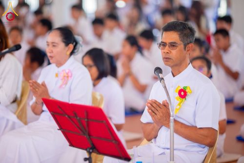 ภาพ No.199906:พิธีทอดผ้าป่าทำนุบำรุงศาสนสถาน ณ วัดบางช้างใต้ ตำบลบางช้าง อำเภอสามพราน จังหวัดนครปฐม ในโครงการธรรมยาตรา กตัญญูบูชา มหาปูชนียาจารย์ พระมงคลเทพมุนี(สด จนฺทสโร) พระผู้ปราบมาร อนุสรณ์สถาน 7 แห่ง ปีที่ 13 วันที่ 22 มกราคม พ.ศ. 2568