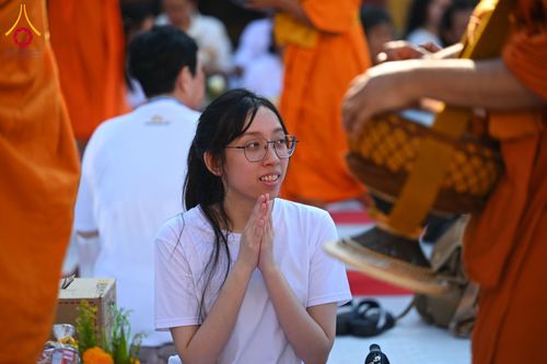 ภาพ No.147885:มหาสังฆทานครั้งยิ่งใหญ่ ตักบาตรพระ 10,000 รูป คณะสงฆ์ 4 ประเทศ 14 จังหวัดภาคใต้ วันอาทิตย์ที่ 11 สิงหาคม พ.ศ. 2567 ณ นิพัทธ์อุทิศ 3 ใจกลางนครหาดใหญ่ จ.สงขลา