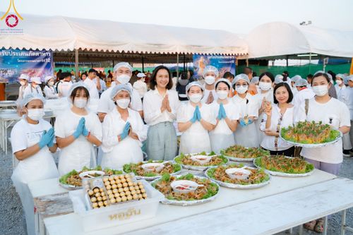 ภาพ No.116520:พิธีถวายภัตตาหารเป็นสังฆทาน แด่คณะพระธรรมยาตรา ปีที่ 12 วันที่ 22 มกราคม พ.ศ. 2567 ณ อนุสรณ์สถานบางนางแท่น จ.นครปฐม