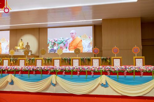 ภาพ No.232532:วันอาทิตย์ที่ 6 กรกฏาคม พ.ศ. 2568 พิธีมุทิตาสักการะพระครูสัญญาบัตร ปีพุทธศักราช 2568 ณ ห้องแก้วสารพัดนึก2 สภาธรรมกายสากล วัดพระธรรมกาย