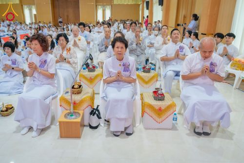 ภาพ No.164390:กฐินครบรอบ 11 ปี สถาปนาหมู่บ้านบรรลุธรรม ศูนย์ปฏิบัติธรรมนครราชสีมา วันอาทิตย์ที่ 20 ตุลาคม พ.ศ. 2567