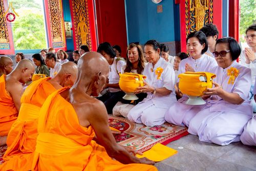 ภาพ No.276386:วันศุกร์ที่ 5 ธันวาคม 2568 (วันพ่อแห่งชาติ) พิธีบรรพชาอุปสมบทหมู่ธรรมทายาท จำนวน 14 รูป โครงการบรรพชาอุปสมบทหมู่ รุ่นบูชาธรรมมหาปูชนียาจารย์ ประจำปี 2568  ณ ศูนย์อบรมเยาวชนบางปะหัน จังหวัดพระนครศรีอยุธยา