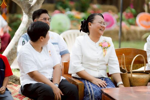 ภาพ No.234233:พิธีมุทิตาสักการะ "พระสิริรัตนเมธี" เจ้าคณะจังหวัดเลย ,พิธีถวายไทยธรรม ๙ วัด และพิธีทอดผ้าป่าเพื่อสร้างทุกสิ่ง  ในวาระทำบุญครบรอบ ๑๐ ปี ณ ศูนย์ปฏิบัติธรรมแก้วภูเรือ อ.ภูเรือ จ.เลย