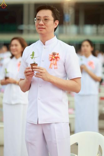 ภาพ No.252912:วันที่ 10 ตุลาคม พ.ศ. 2568 พิธีปลูกต้นทรัพย์บานชื่น ณ ลานธรรม วัดพระธรรมกาย