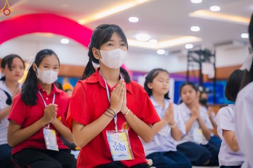 ภาพ No.106637:วันรวมพลังเด็กดี V-star ผู้นำฟื้นฟูศีลธรรมโลก จังหวัดสมุทรสาคร วันพฤหัสบดีที่ 28 ธันวาคม พ.ศ. 2566 ณ โรงเรียนสมุทรสาครวิทยาลัย อำเภอเมือง จังหวัดสมุทรสาคร