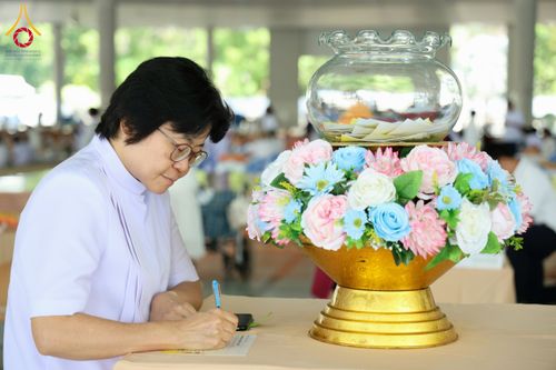 ภาพ No.209922:วันพุธที่ 26 กุมภาพันธ์ พ.ศ. 2568 พิธีบุพเปตพลี ครั้งที่ 159 ณ หอฉันคุณยายอาจารย์จันทร์ขนนกยูง วัดพระธรรมกาย