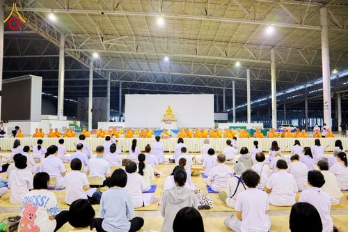 ภาพ No.120627:พิธีถวายภัตตาหารเป็นสังฆทาน แด่คณะพระธรรมยาตรา ปีที่ 12 วันที่ 29 มกราคม พ.ศ. 2567 ณ สภาธรรมกายสากล วัดพระธรรมกาย