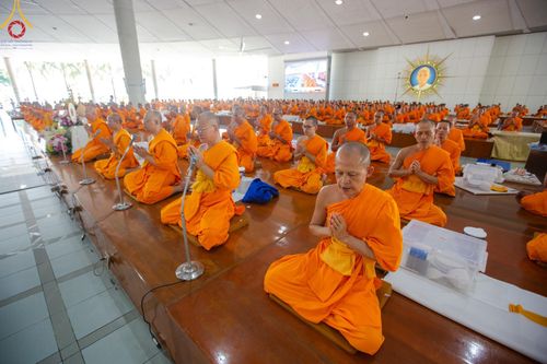 ภาพ No.157689:พิธีถวายภัตตาหารเมนูสวรรค์ ในพรรษาแห่งการเข้าถึงธรรม วันเสาร์ที่ 28 กันยายน พ.ศ. 2567 ณ หอฉันคุณยายอาจารย์ฯ วัดพระธรรมกาย