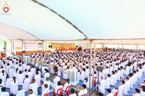 ภาพ No.211542:วันอาทิตย์ที่ 16 มีนาคม พ.ศ. 2568 พิธีทอดผ้าป่าฉลองปทุมเจดีย์ ณ ศูนย์อบรมเยาวชนปัตตานี