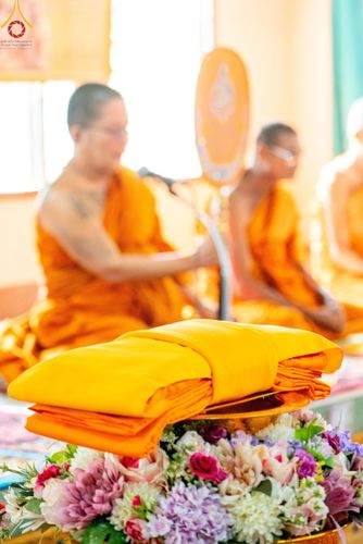 ภาพ No.189739:พิธีทอดผ้าป่าทำนุบำรุงศาสนสถาน ในโครงการธรรมยาตรา กตัญญูบูชา มหาปูชนียาจารย์ พระมงคลเทพมุนี(สด จนฺทสโร) พระผู้ปราบมาร อนุสรณ์สถาน 7 แห่ง ปีที่ 13 ณ วัดใหม่พิบูลย์ผล ต.บางเลน อ.สองพี่น้อง จ.สุพรรณบุรี วันที่ 5 มกราคม พ.ศ. 2568