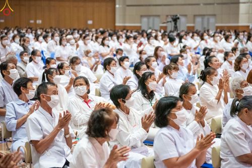 ภาพ No.90416:งานสัมมนา ผู้นำบุญยอดกัลยาณมิตร 77 จังหวัดทั่วไทย โครงการกฐินสามัคคีทั่วไทย 5,000 วัด พุทธศักราช 2566 และโครงการอุปสมบท 3,000 รูป บูชาธรรมมหาปูชนียาจารย์ ระหว่าง วันที่ 6 - 8 ตุลาคม พ.ศ. 2566 ณ จ.นครราชสีมา