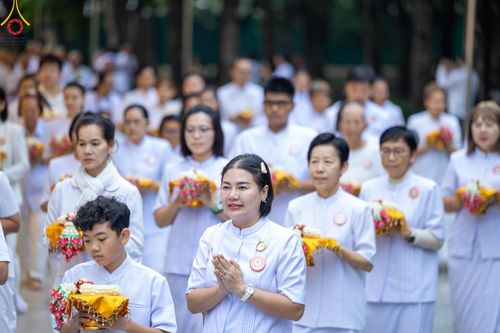 ภาพ No.156683:พิธีบรรพชาอุปสมบท ธรรมทายาท โครงการอุปสมบทหมู่บูชาธรรมครบรอบ 107 ปี วันครูผู้ค้นพบวิชชาธรรมกาย ณ โบสถ์พระไตรปิฏก วัดพระธรรมกาย วันเสาร์ที่ 14 กันยายน พ.ศ. 2567