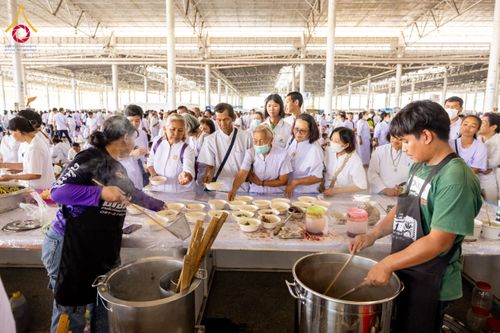 ภาพ No.209153:วันเสาร์ที่ 1 มีนาคม พ.ศ. 2568 สัมมนาใหญ่ ผู้นำบุญ 10,000 คน เพื่องานมหาสังฆทาน 40,000 กว่าวัดทั่วประเทศ ณ สภาธรรมกายสากล วัดพระธรรมกาย