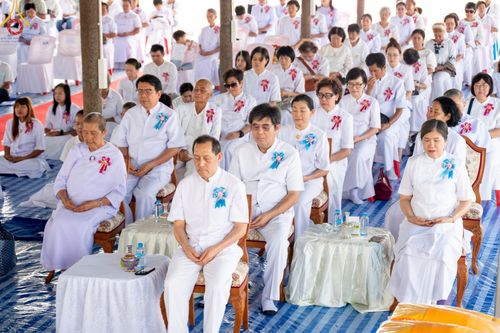 ภาพ No.144422:3 Bigboon 1.พิธีทอดผ้าป่าสถาปนาสังฆรัตนะปทุมเจดีย์ 2.พิธีประดิษฐานดอกบัวอนันต์นิรันดร์กาล 3.พิธีถวายมหาสังฆทานแด่คณะสงฆ์ทุกวัดในจังหวัดปัตตานี ณ ศูนย์อบรมเยาวชนจังหวัดปัตตานี วันอาทิตย์ที่ 14 กรกฎาคม พ.ศ. 2567