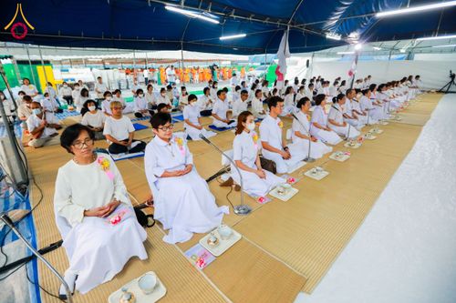 ภาพ No.117427:พิธีถวายภัตตาหารเป็นสังฆทาน แด่คณะพระธรรมยาตรา วันที่ 23 มกราคม พ.ศ. 2567 ณ อนุสรณ์สถานบางปลา อ.บางเลน จ.นครปฐม