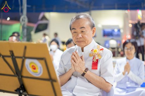 ภาพ No.191793:พิธีถวายภัตตาหารเป็นสังฆทาน แด่พระธรรมยาตรา ณ อนุสรณ์สถานคลองบางนางแท่น อ.สามพราน จ.นครปฐม ในโครงการธรรมยาตรา กตัญญูบูชา มหาปูชนียาจารย์ พระมงคลเทพมุนี(สด จนฺทสโร) พระผู้ปราบมาร อนุสรณ์สถาน 7 แห่ง ปีที่ 13 วันที่ 9 มกราคม พ.ศ. 2568