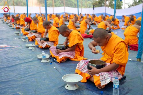 ภาพ No.130992:Photo Story ปฐมบรรพชาชาวพุทธมาร์มา Episode 4/5 วันที่ 13 กุมภาพันธ์พ.ศ. 2567 ณ วัดธัมจักร อรัญกุฏิ บังกลาเทศ