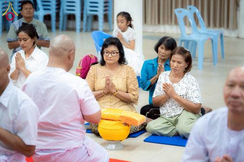 ภาพ No.278262:วันศุกร์ที่ 5 ธันวาคม พ.ศ. 2568 (วันพ่อแห่งชาติ) พิธีบรรพชาอุปสมบทหมู่ธรรมทายาท จำนวน 16 รูป โครงการบรรพชาอุปสมบทหมู่ รุ่นบูชาธรรมมหาปูชนียาจารย์ ประจำปี 2568  ณ ศูนย์ปฏิบัติธรรมและอบรมเยาวชนพระนครศรีอยุธยา จ.พระนครศรีอยุธยา