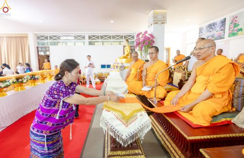 ภาพ No.260307:วันที่ 18 ตุลาคม พ.ศ. 2568 พิธีทอดกฐินสามัคคีทั่วไทย 30,000 วัด โดยคณะศิษยานุศิษย์ บูชาธรรม 81 ปี หลวงพ่อธัมมชโย ณ วัดกิ่วลม ต.บ่อหลวง อ.ฮอด จ.เชียงใหม่