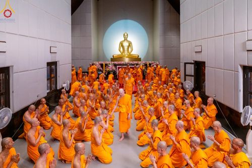 ภาพ No.145581:พิธีอธิษฐานพรรษาของคณะสงฆ์วัดพระธรรมกาย ณ อุโบสถพระไตรปิฎก วัดพระธรรมกาย วันอาทิตย์ที่ 21 กรกฎาคม พ.ศ. 2567