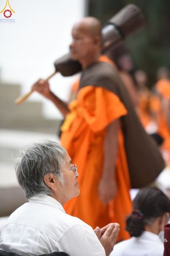 ภาพ No.188779:พิธีต้อนรับพระธรรมยาตรา ในโครงการธรรมยาตรา กตัญญูบูชา มหาปูชนียาจารย์ พระมงคลเทพมุนี(สด จนฺทสโร) พระผู้ปราบมาร อนุสรณ์สถาน 7 แห่ง ปีที่ 13 วันที่ 3 มกราคม พ.ศ. 2568 ณ อนุสรณ์สถานมหาวิหารพระมงคลเทพมุนี (โลตัสแลนด์) อ.สองพี่น้อง จ.สุพรรณบุรี