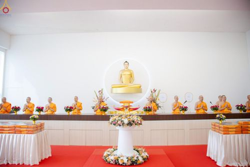 ภาพ No.254277:วันที่ 12 ตุลาคม พ.ศ. 2568 พิธีทอดกฐินสามัคคีวัดพระธรรมกายสิงคโปร์  新加坡法身寺功德衣法会 Dhammakaya Centre Singapore Kathina Ceremony  