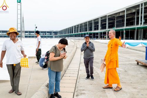 ภาพ No.218401:วันที่ 14-15 เมษายน พ.ศ. 2568 การเตรียมงานเครื่องเสียง , การเตรียมงานติดผ้ารับประเคน , การเตรียมงานเครื่องนอนพระสังฆาธิการ , การเตรียมงานจุดนั่งสาธุชน , การเตรียมงานถุงน้ำถ่วงน้ำหนักโต๊ะ , การเตรียมงานภาชนะฉันภัตตาหาร เพื่องานวันคุ้มครองโลก 22 เมษายน พ.ศ