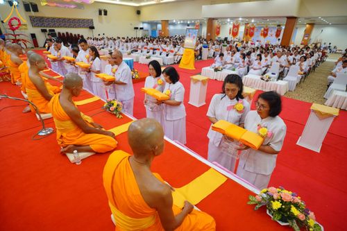 ภาพ No.173879:พิธีทอดกฐิน วัดภาวนาปีนัง ประเทศมาเลเซีย วันที่ 31 ตุลาคม พ.ศ. 2567