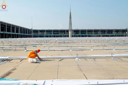 ภาพ No.220794:วันที่ 24-25 เมษายน พ.ศ. 2568 การเก็บงาน ผ้ารับประเคน ผ้าระบาย โต๊ะ เก้าอี้  ภายหลังงานวันคุ้มครองโลก ณ วัดพระธรรมกาย