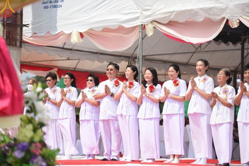 ภาพ No.124010:พิธีทอดผ้าป่า ปิดแผ่นทองค้ำฟ้า ครบรอบ 1 ปี สถาปนาอาคาร 80 ปี หลวงพ่อธัมมชโย ณ ศูนย์ปฏิบัติธรรมวิหารแดง ตำบลเจริญธรรม อำเภอวิหารแดง จ.สระบุรี วันที่ 18 กุมภาพันธ์ พ.ศ. 2567