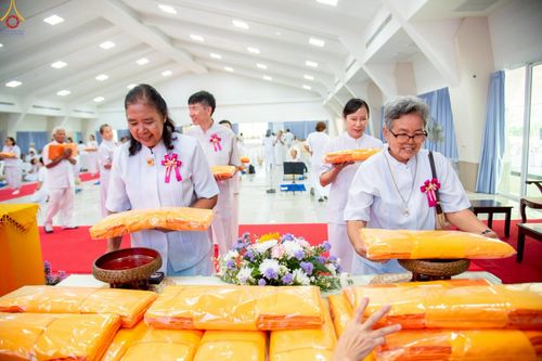 ภาพ No.233396:วันอาทิตย์ที่ 13 กรกฎาคม พ.ศ. 2568 พิธีทอดผ้าป่าสามัคคี "สร้างบ้านพักผู้ปฏิบัติธรรม" ณ ศูนย์ปฏิบัติธรรมจังหวัดระยอง(บ้านช่องลม)