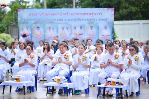 ภาพ No.249966:วันอังคารที่ 30 กันยายน พ.ศ. 2568 พิธีตอกเสามงคลต้นแรกอาคารเศรษฐีถาวร ที่พักผู้มาปฏิบัติธรรม ณ ศูนย์ปฏิบัติธรรมจันทบุรี