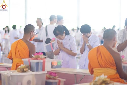 ภาพ No.102413:พิธีถวายอุปกรณ์ทำความสะอาด ณ บ้านแก้วเรือนทองคุณยายอาจารย์ฯ วัดพระธรรมกาย วันเสาร์ที่ 16 ธันวาคม พ.ศ. 2566