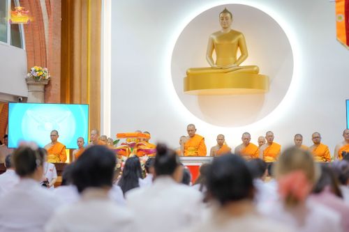 ภาพ No.169407:พิธีทอดกฐินสามัคคี เพื่อสนับสนุนการเผยแผ่พระพุทธศาสนาวิชชาธรรมกาย ณ วัดพระธรรมกายลอนดอน สหราชอาณาจักร วันอาทิตย์ที่ 20 ตุลาคม พ.ศ. 2567