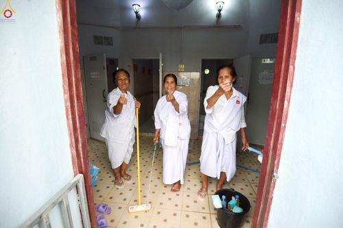 ภาพ No.248998:วันที่ 26-28 กันยายน พ.ศ. 2568 โครงการอบรมอุบาสกแก้ว อุบาสิกาแก้ว รุ่นที่ 3 ตัวแทนทอดกฐินสามัคคีทั่วไทย 30,000 วัด  ณ ศูนย์ปฏิบัติธรรมวิหารแดง อ.วิหารแดง จ.สระบุรี