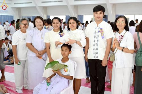 ภาพ No.213802:วันเสาร์ที่ 29 มีนาคม พ.ศ. 2568 พิธีตัดปอยผม ขอขมาผู้ปกครอง มอบบาตร-ผ้าไตร และพิธีบรรพชาสามเณร ณ ศูนย์ปฏิบัติธรรมจังหวัดระยอง (บ้านช่องลม) ต.บางบุตร อ.บ้านค่าย จ.ระยอง